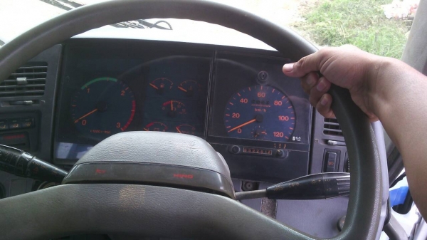 ขายด่วนรถสิบสอง2เพลาโปรเฟียเครือง260แรงเทนเลอร12ล้อ