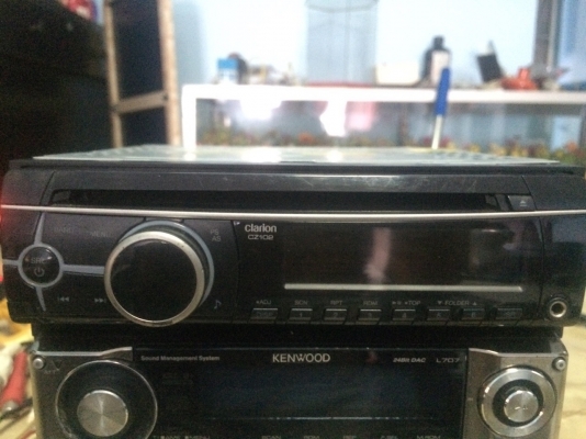 Clarion CZ102 MP3 CD AUX ปรีเอ้า1ชุด มือ2 ญี่ปุ่น