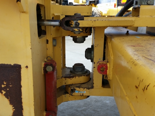 ขายรถบดอัดสั่นสะเทือนล้อเรียบ 10 ตัน BITELLI C100 รถเก่าอเมริกา ไม่เคยใช้งานในไทย ขายรถบดอัดสั่นสะเทือนล้อเรียบ 10 ตัน BITELLI C100 รถเก่าอเมริกา ไม่เคยใช้งานในไทย