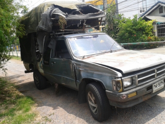 ฮีโร่ แค็ป เครื่อง2l  กระบะเลส พวงมาลัยพาวเวอร์ ขับได้ พร้อมโอน ขาย 32,000 บาท