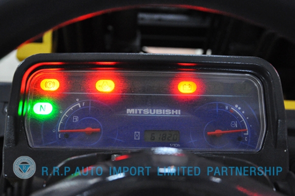 ขายรถโฟล์คลิฟท์มือสอง MITSUBISHI GRENDIA รุ่น FD30T  ราคา xxx,xxx บาท นำเข้าจากประเทศญี่ปุ่น 100\% ไม่เคยใช้งานในประเทศไทย