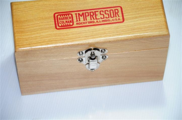 ขายเครื่องมือทดสอบความแข็งของผิววัสดุ ( Hardness Tester ) ยี่ห้อ Barber Colman Made in USA