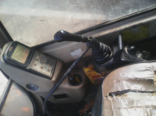 CAT 320 V1 ไฟฟ้าครบ เอวแน่น เครื่องดี รถทำงานอยู๋ เอกสารอินวอยซ์