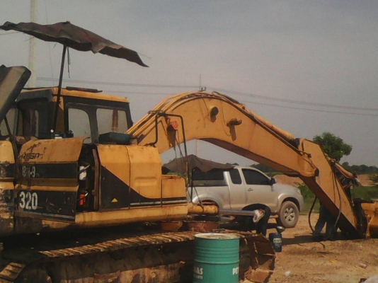 CAT 320 V1 ไฟฟ้าครบ เอวแน่น เครื่องดี รถทำงานอยู๋ เอกสารอินวอยซ์ CAT 320 V1 ไฟฟ้าครบ เอวแน่น เครื่องดี รถทำงานอยู๋ เอกสารอินวอยซ์