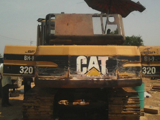 CAT 320 V1 ไฟฟ้าครบ เอวแน่น เครื่องดี รถทำงานอยู๋ เอกสารอินวอยซ์ CAT 320 V1 ไฟฟ้าครบ เอวแน่น เครื่องดี รถทำงานอยู๋ เอกสารอินวอยซ์