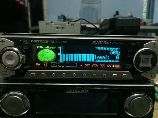 Pioneer DEH-P9900 รุ่นใหญ่ ซิ้งดำ CD AUX EQ13ฺBand โปรเซอเซอร์ กราฟฟิกหน้าจอ สไลด์ไฟฟ้่า ปรีเอ้า2ชุด กล่องไฟแยก มีสายแปลงAUX พร้อมรีโมท ผลิดญี่ปุ่น มือ2 ญี่ปุ่น