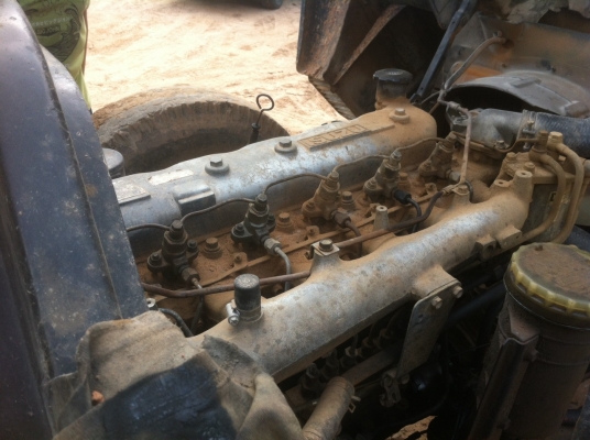 ขายหกล้อดั้มยาง900ROCKY 165แรง สภาพพร้อมใช้งาน ครื่องเกียร์ดี คัชชีสวย ยางพร้อมใช้ เอกสารสัญญาซื้อขาย