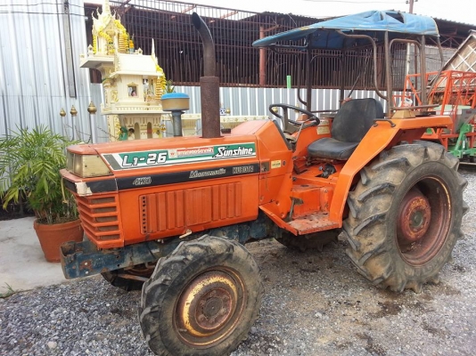 ขายคูโบต้า L1-26 4 WD  ตัวเปล่าครับ