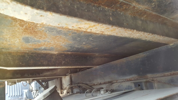 รถฮีโน่ 6 ล้อ ติดเฮี๊ยบ 3.5 ตัน. / FG1J  220 แรงม้า. ปี 47 - 49.   ( มีขาย 2 คัน. )      สนใจติดต่อ  081 - 6079515