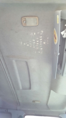 รถฮีโน่ 6 ล้อ ติดเฮี๊ยบ 3.5 ตัน. / FG1J  220 แรงม้า. ปี 47 - 49.   ( มีขาย 2 คัน. )      สนใจติดต่อ  081 - 6079515