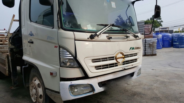 รถฮีโน่ 6 ล้อ ติดเฮี๊ยบ 3.5 ตัน. / FG1J  220 แรงม้า. ปี 47 - 49.   ( มีขาย 2 คัน. )      สนใจติดต่อ  081 - 6079515
