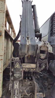 รถฮีโน่ 6 ล้อ ติดเฮี๊ยบ 3.5 ตัน. / FG1J  220 แรงม้า. ปี 47 - 49.   ( มีขาย 2 คัน. )      สนใจติดต่อ  081 - 6079515