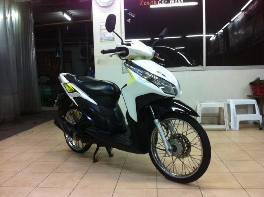 ขออนุญาติขาย Honda Click 110i สภาพบ้านๆ ฟรีค่าโอน