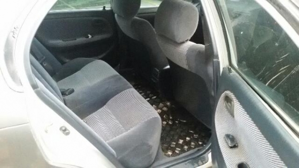 ขายสามห่วง ปี 94 เครื่อง 1.6 หัวฉีด เกียร์ธรรมดา ไม่แก๊ส ขายสามห่วง ปี 94 เครื่อง 1.6 หัวฉีด เกียร์ธรรมดา ไม่แก๊ส