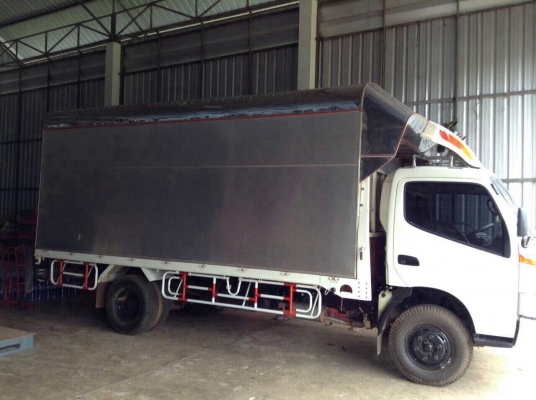 ขาย 6 ล้อ HINO ออกห้างมือเดียวปี 54 วิ่งน้อย เครื่องดีไม่เคยแกะ คัสซีสวยตลอดเส้น เก๋งบางเดิมไม่เคยทำสี แอร์เย็น ราคาต่อรองได้ ขาย 6 ล้อ HINO ออกห้างมือเดียวปี 54 วิ่งน้อย เครื่องดีไม่เคยแกะ คัสซีสวยตลอดเส้น เก๋งบางเดิมไม่เคยทำสี แอร์เย็น ราคาต่อรองได้