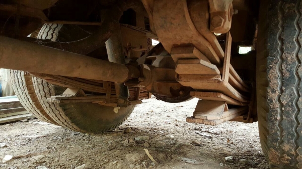 ขาย 6 ล้อสั้น ISUZU TLD คัสซีสวยตลอดเส้น เครื่อง TOYOTA 85 แรงม้า แต่งเกียร์สั้น หัวเก๋งยกได้ คอกเหล็กพร้อมบรรทุก ทะเบียนพร้อมโอนครับ ขาย 6 ล้อสั้น ISUZU TLD คัสซีสวยตลอดเส้น เครื่อง TOYOTA 85 แรงม้า แต่งเกียร์สั้น หัวเก๋งยกได้ คอกเหล็กพร้อมบรรทุก ทะเบียนพร้อมโอนครับ