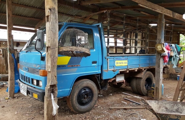 ขาย 6 ล้อสั้น ISUZU TLD คัสซีสวยตลอดเส้น เครื่อง TOYOTA 85 แรงม้า แต่งเกียร์สั้น หัวเก๋งยกได้ คอกเหล็กพร้อมบรรทุก ทะเบียนพร้อมโอนครับ ขาย 6 ล้อสั้น ISUZU TLD คัสซีสวยตลอดเส้น เครื่อง TOYOTA 85 แรงม้า แต่งเกียร์สั้น หัวเก๋งยกได้ คอกเหล็กพร้อมบรรทุก ทะเบียนพร้อมโอนครับ