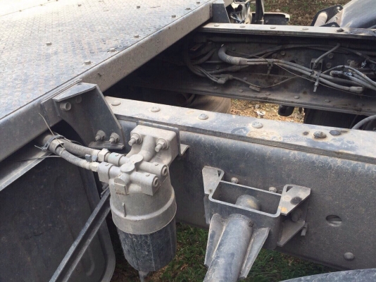 ขายดาวน์10ล้อหัวลาก ISUZU MP1GXZ77NDT เครื่อง 360แรงม้า ปี56 สนใจโทร 081-970-1072