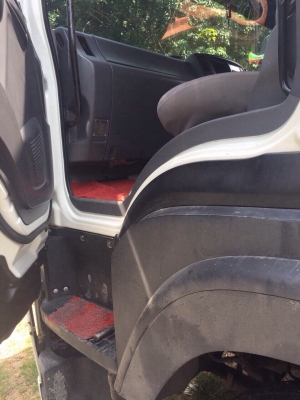 ขายดาวน์10ล้อหัวลาก ISUZU MP1GXZ77NDT เครื่อง 360แรงม้า ปี56 สนใจโทร 081-970-1072