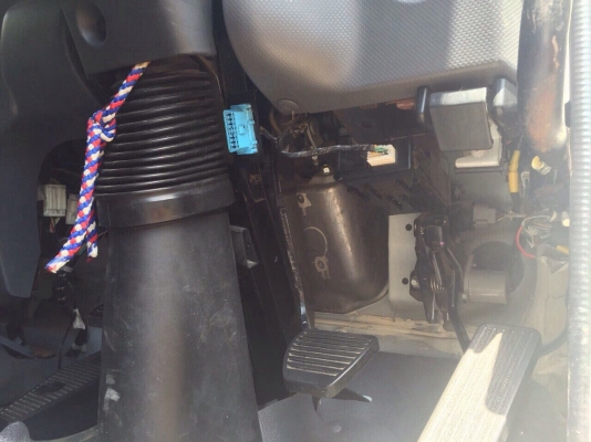 ขายดาวน์10ล้อหัวลาก ISUZU MP1GXZ77NDT เครื่อง 360แรงม้า ปี56 สนใจโทร 081-970-1072