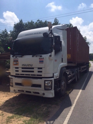 ขายดาวน์10ล้อหัวลาก ISUZU MP1GXZ77NDT เครื่อง 360แรงม้า ปี56 สนใจโทร 081-970-1072 ขายดาวน์10ล้อหัวลาก ISUZU MP1GXZ77NDT เครื่อง 360แรงม้า ปี56 สนใจโทร 081-970-1072