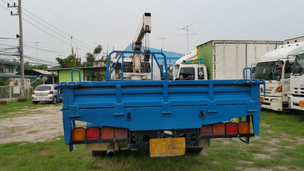 ขาย ISUZU 195 ติดเครน 5 ตัน 3 ท่อน  ปี38