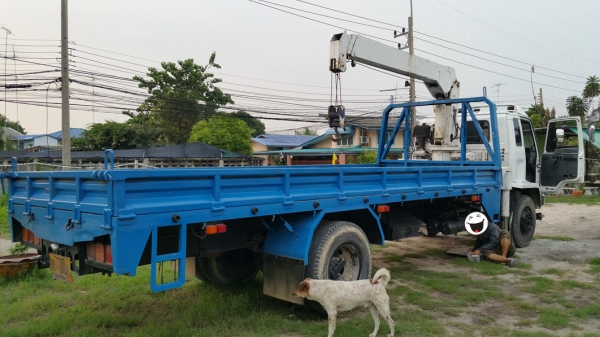 ขาย ISUZU 195 ติดเครน 5 ตัน 3 ท่อน  ปี38