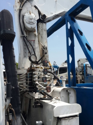 ขาย ISUZU 195 ติดเครน 5 ตัน 3 ท่อน  ปี38