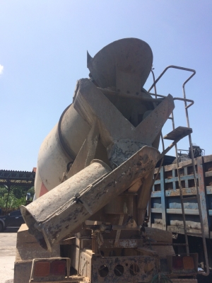 รถโม่ปูนมิตรซู527รถสวยพร้อมใช้งานราคาต่อรองได้ครับ