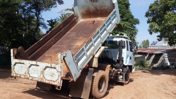 ขาย6ล้อดัมพ์ยาง9 ISUZU ROCKY175ฝาส้ม แชชซีสวยเครื่องดี พ.เพาเวอร์ เบรคทิ๊ฟฟี่ สภาพพร้อมวิ่งลุยงาน