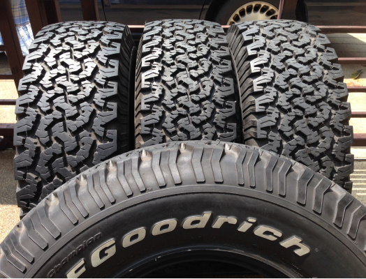 ยาง All BF goodrich 265 75 16 ปลายปี13 ใช้ไม่ถึง 2,000โล ยาง All BF goodrich 265 75 16 ปลายปี13 ใช้ไม่ถึง 2,000โล