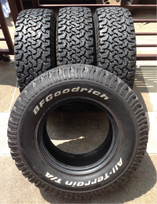 ยาง All BF goodrich 265 75 16 ปลายปี13 ใช้ไม่ถึง 2,000โล ยาง All BF goodrich 265 75 16 ปลายปี13 ใช้ไม่ถึง 2,000โล