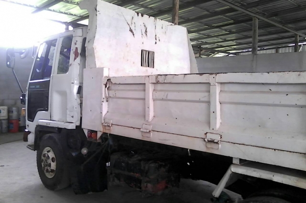 ขาย  ISUZU FRR ร้อคกี้  195