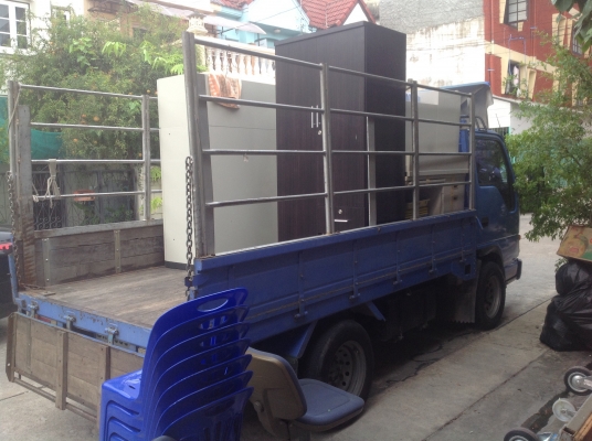รถรับจ้าง4-6ล้อ ขนย้ายของทั่วไป และย้ายหอพัก 082-4894182