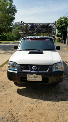 NISAN  ฟอนร์เทียเครื่อง2800ขายสองแสน