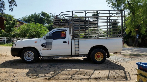 NISAN ฟอนร์เทียเครื่อง2800ขายสองแสน NISAN ฟอนร์เทียเครื่อง2800ขายสองแสน