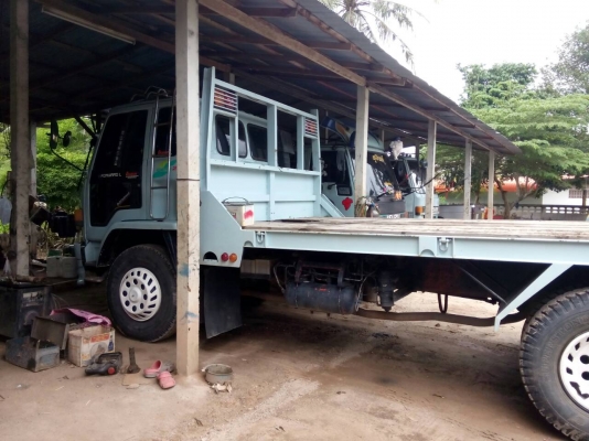 ขายรถบรรทุก 10 ล้อเทรลเลอร์ ISUZU ROCKY 240 แรงม้าคัสซี 210 เกียร์ฟูลเลอร์ 240 2 เพลา ราคา 880000