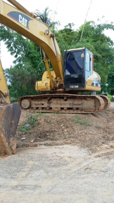 ขายรถแบคโฮ CAT 320 C เอกสารอินวอย ราคา 1500000