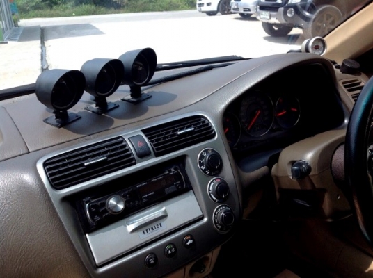 ขาย/แลก/เทิร์น Civic ES ตาเหยี่ยวแท้ 04 เกียร์ออโต้ติดแก๊ส LPG หัวฉีด