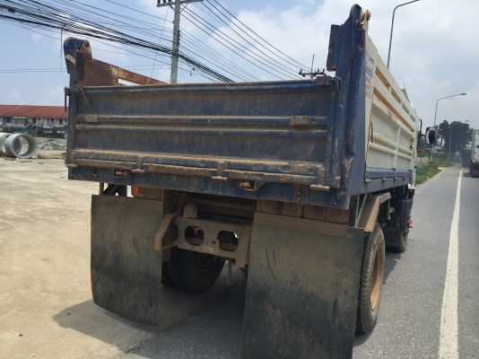 ขายดาวน์..6ล้อดั้มดิน 220 แรงHINO FG..ปี57 ใมล์56000กิโลนิดๆ สวยเดิมๆ..