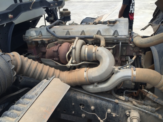 ขายดาวน์..6ล้อดั้มดิน 220 แรงHINO FG..ปี57 ใมล์56000กิโลนิดๆ สวยเดิมๆ..