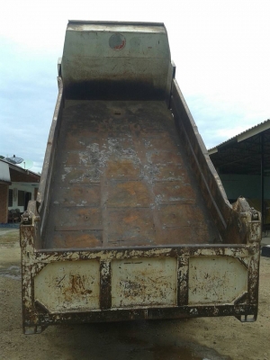 หกล้อ ฮีโน่ KM 777-140โบว์ ดั้ม5คิว สภาพดีสวยบางเดิม ทะเบียนพร้อมโอน