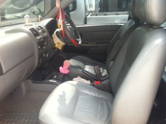 ขายถูกกก isuzu แคปยกสูง3.0 ปี2006 รถสวยซื้อไปขับได้เลย ขายถูกกก isuzu แคปยกสูง3.0 ปี2006 รถสวยซื้อไปขับได้เลย