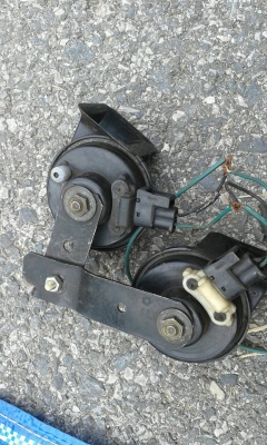 แตรคู่ยุโรปเมคอินฝรั่งเศสเสียงนิ่มดังครับของแท้ทุกคู่ครับใส่รถได้ทุกรุ่นครับราคานีคุ้มมากครับสไตรเบน์/ซีตอง/วอลโว่ลครับ/เชฟครับ แตรคู่ยุโรปเมคอินฝรั่งเศสเสียงนิ่มดังครับของแท้ทุกคู่ครับใส่รถได้ทุกรุ่นครับราคานีคุ้มมากครับสไตรเบน์/ซีตอง/วอลโว่ลครับ/เชฟครับ