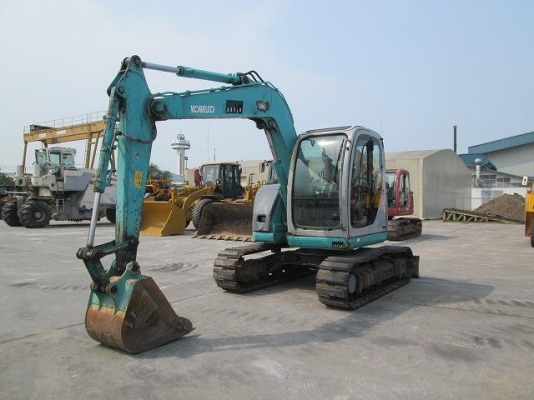 ขายรถขุด KOBELCO SK60SR มือสองนำเเข้าจากญี่ปุ่น สภาพดี ขายรถขุด KOBELCO SK60SR มือสองนำเเข้าจากญี่ปุ่น สภาพดี