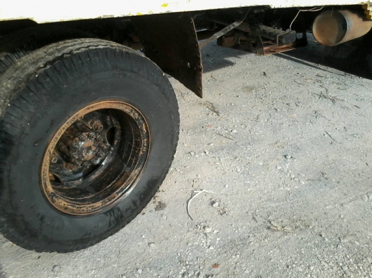 6ล้อปู่เมก้าKM500เครื่อง110กระบะยาว4.30เมตร รถสวยได้เดิมราคาเบาๆ 6ล้อปู่เมก้าKM500เครื่อง110กระบะยาว4.30เมตร รถสวยได้เดิมราคาเบาๆ