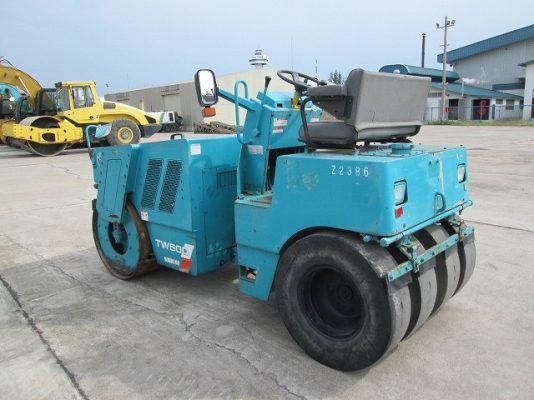 ขายรถบด SAKAI ขนาด 4 ตัน (หน้าเหล็ก หลังยาง) มือสองนำเข้าจากญี่ปุ่น ขายรถบด SAKAI ขนาด 4 ตัน (หน้าเหล็ก หลังยาง) มือสองนำเข้าจากญี่ปุ่น