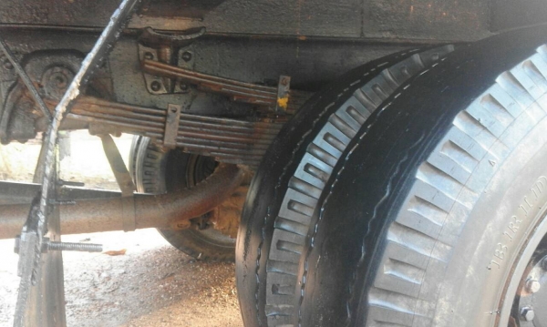 ขาย ISUZU ท้ายลาด เครื่อง 6BD1 160แรง 081 8844537 ขาย ISUZU ท้ายลาด เครื่อง 6BD1 160แรง 081 8844537