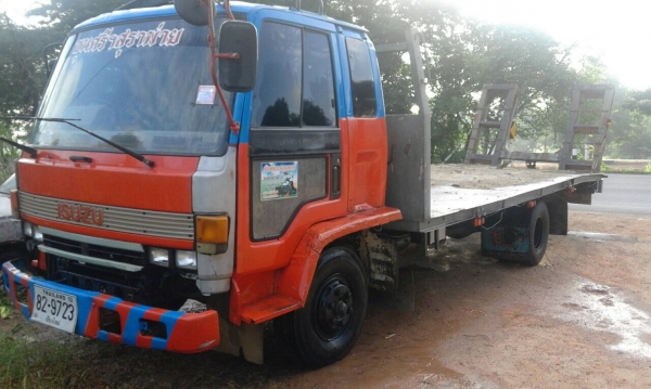 ขาย ISUZU ท้ายลาด เครื่อง 6BD1 160แรง 081 8844537 ขาย ISUZU ท้ายลาด เครื่อง 6BD1 160แรง 081 8844537