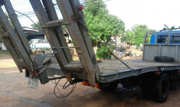 ขาย ISUZU ท้ายลาด เครื่อง 6BD1 160แรง 081 8844537 ขาย ISUZU ท้ายลาด เครื่อง 6BD1 160แรง 081 8844537